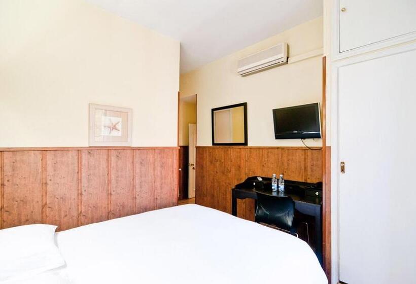 اتاق استاندارد یک نفره, Hostal Asuncion