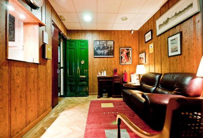 اتاق اکونومی یک تخته, Hostal Asuncion