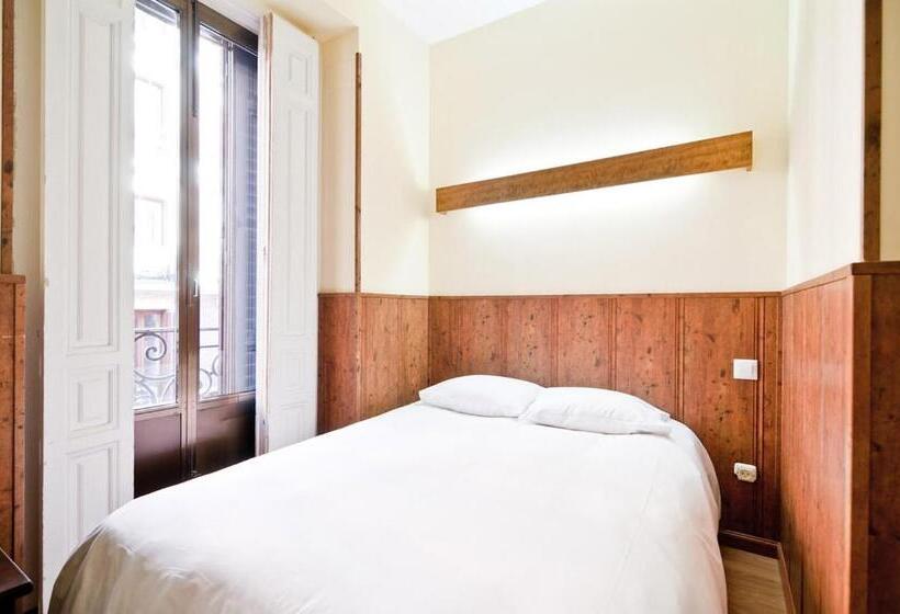 اتاق استاندارد یک نفره, Hostal Asuncion