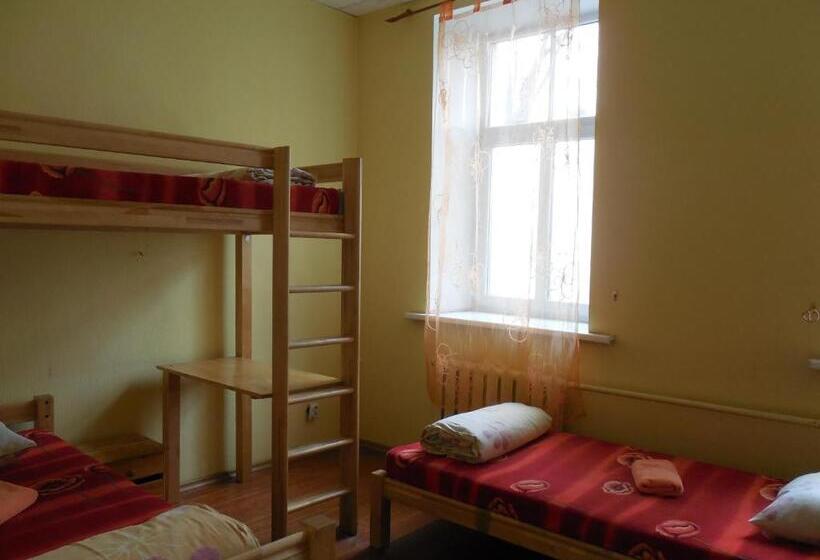 اتاق استاندارد سه نفره, Elizabeth S Yh Rooms