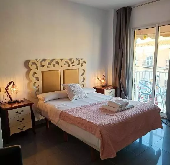 اتاق استاندارد یک نفره, Hostal La Ermita