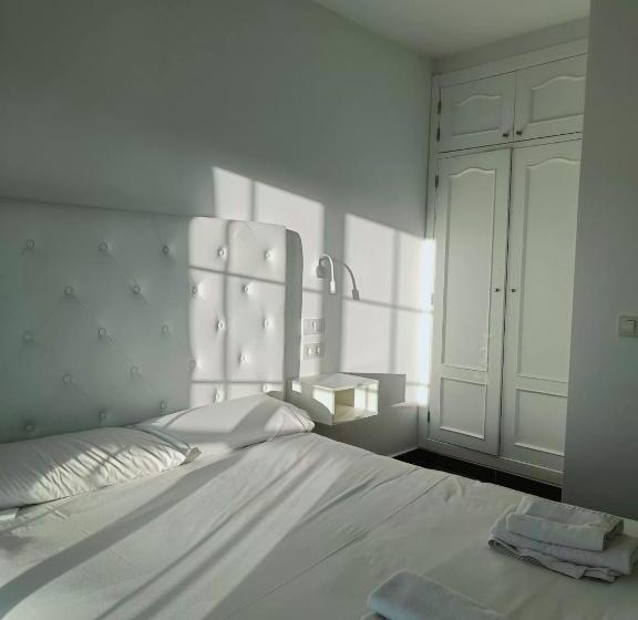 클래식 패밀리 룸, Hostal La Ermita