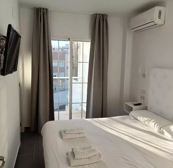اتاق کلاسیک خانوادگی, Hostal La Ermita