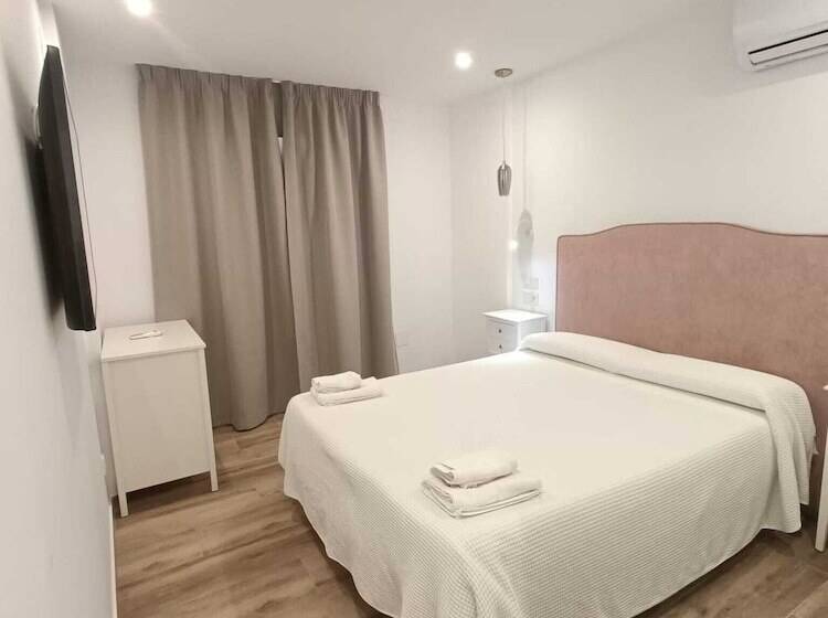 스탠다드 룸, Hostal La Ermita