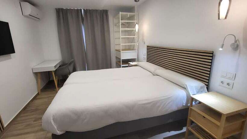 스탠다드 룸, Hostal La Ermita
