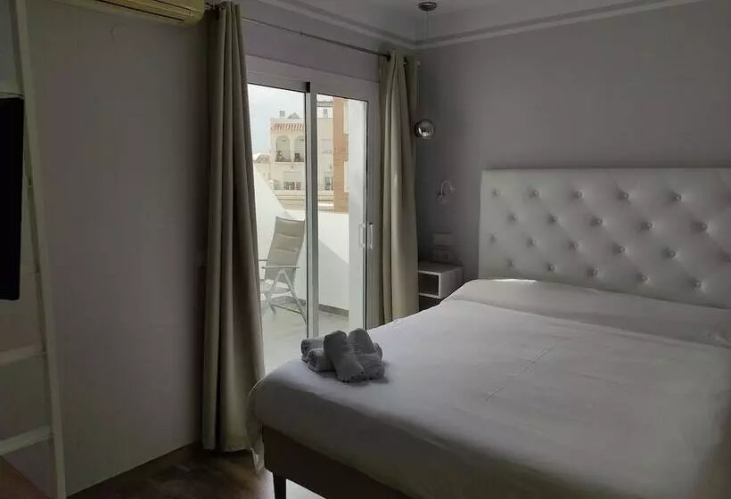 اتاق استاندارد با بالکن, Hostal La Ermita