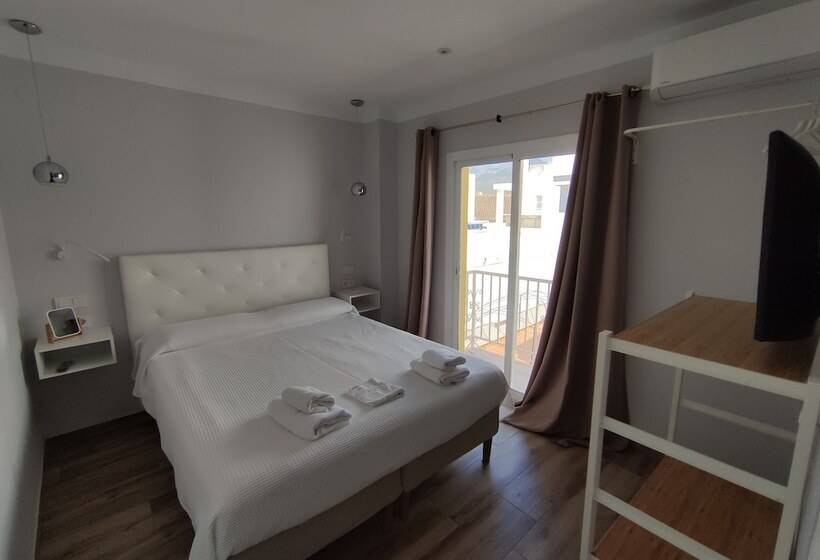 스탠다드 발코니 룸, Hostal La Ermita