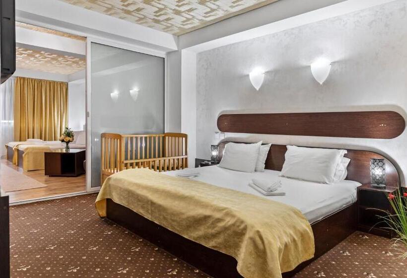 سوییت, Charter Otopeni