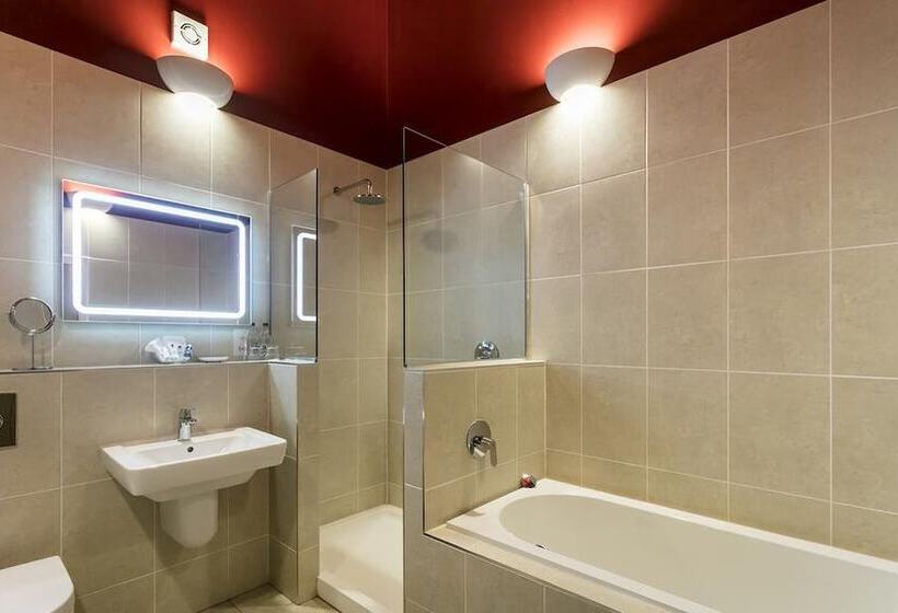 Дом 1 Спальня, Doxford Hall Hotel And Spa