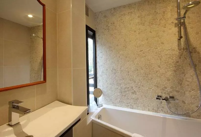 シングルデラックスルーム, Hostellerie Kemmelberg