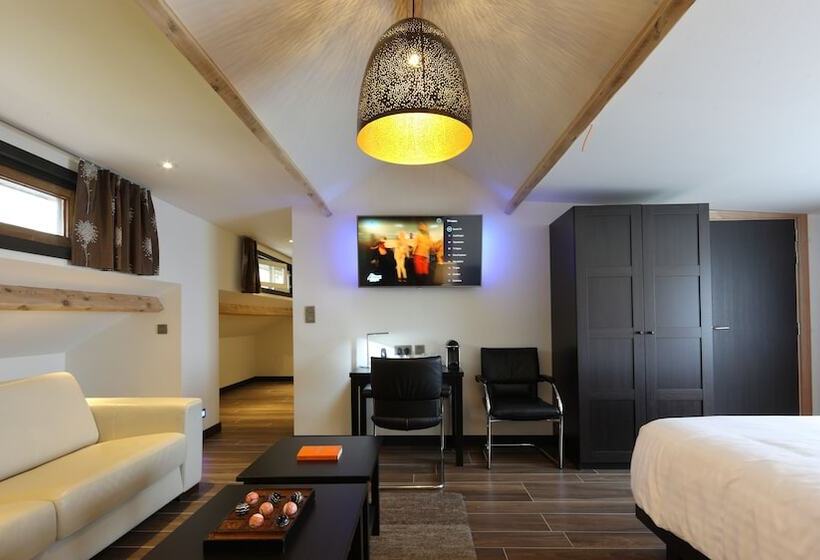 סוויטת ג'וניור םע נוף, Hostellerie Kemmelberg