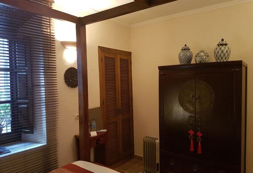 舒适型房间, La Villa Marbella