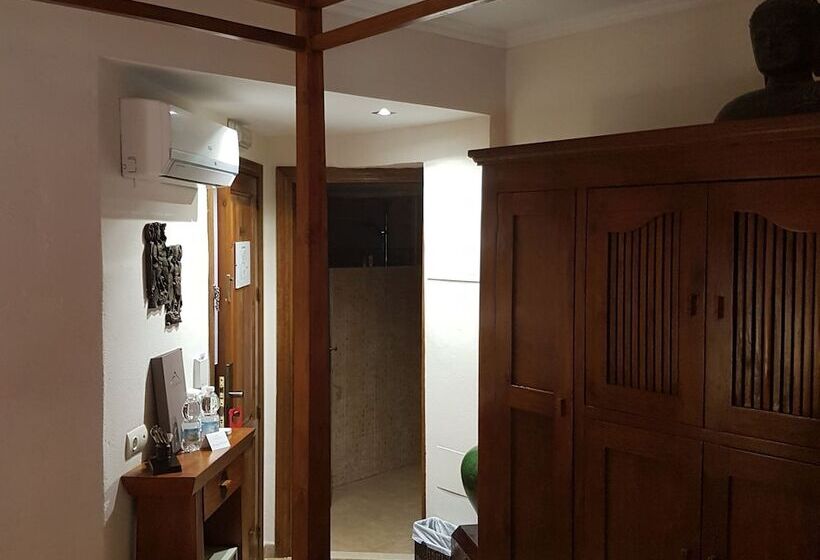 舒适型房间, La Villa Marbella