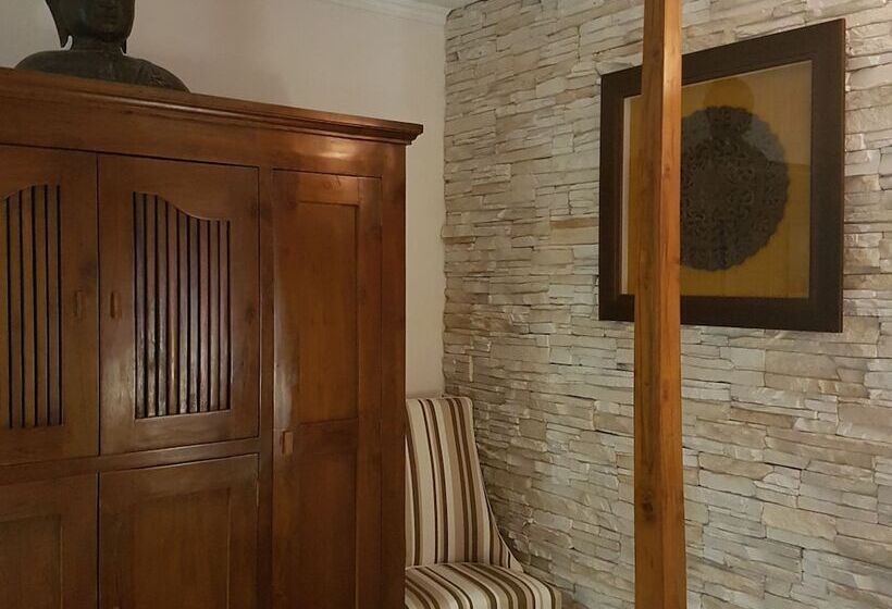 Номер Комфорт, La Villa Marbella