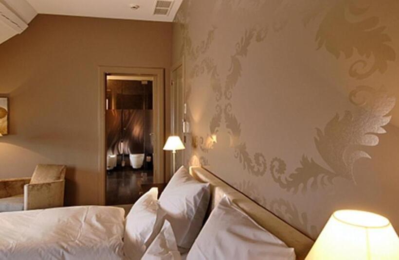 Номер Deluxe, Manoir De Lébioles