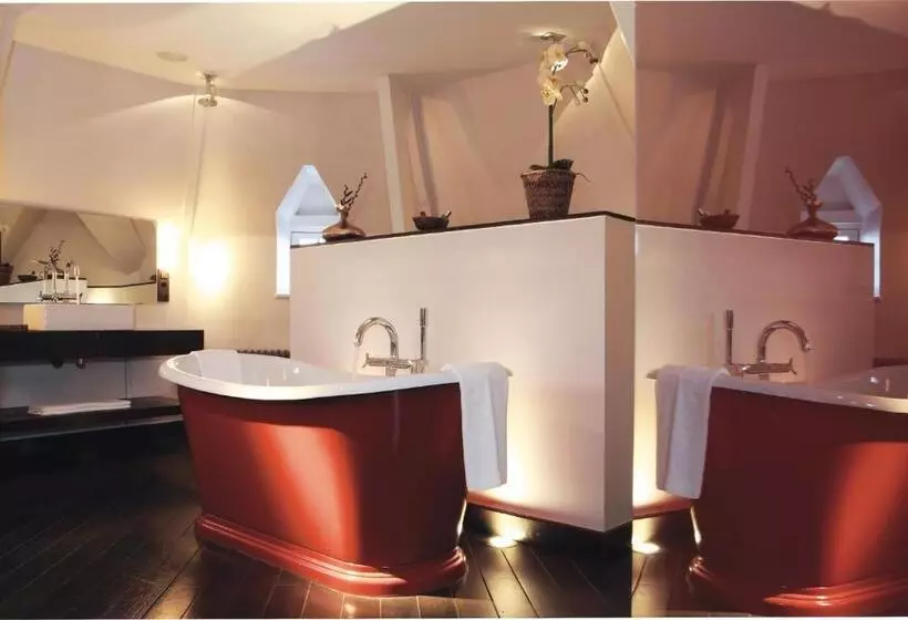 سوییت, Manoir De Lébioles