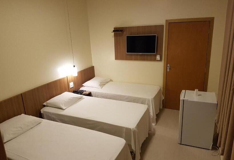 スタンダードトリプルルーム, Oft Place