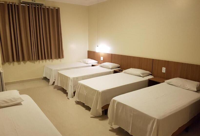 اتاق پنج‌تخته استاندارد, Oft Place