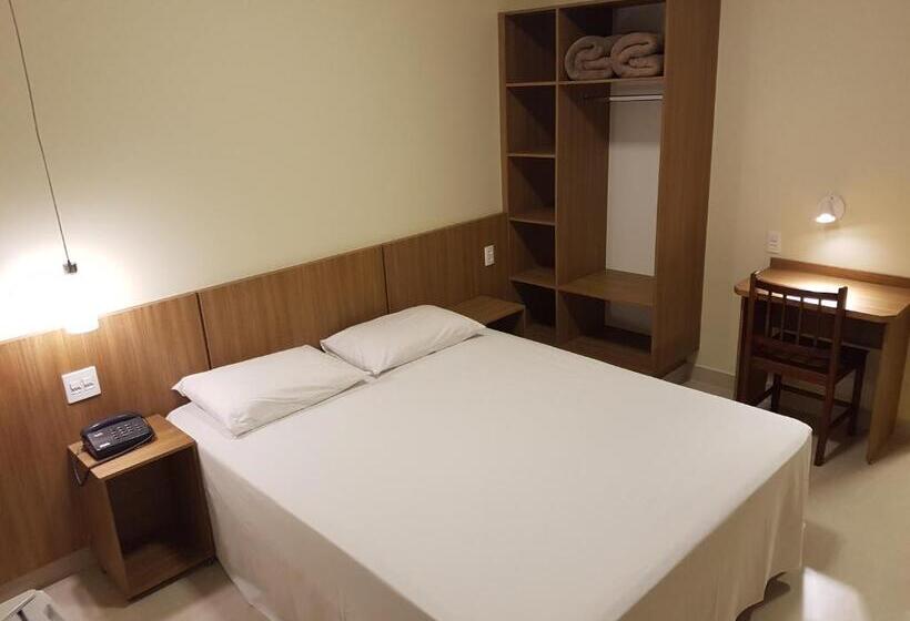 スタンダードシングルルーム, Oft Place