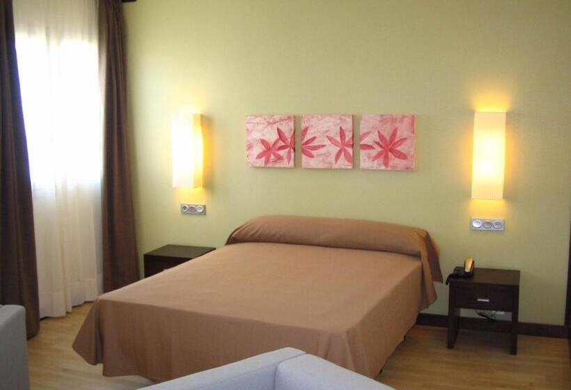 غرفة قياسية, Puerta De Ocaña