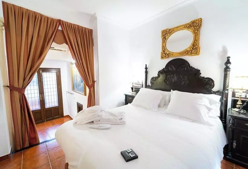 سوئیت پرزیدنت, Soho Boutique Palacio San Gabriel