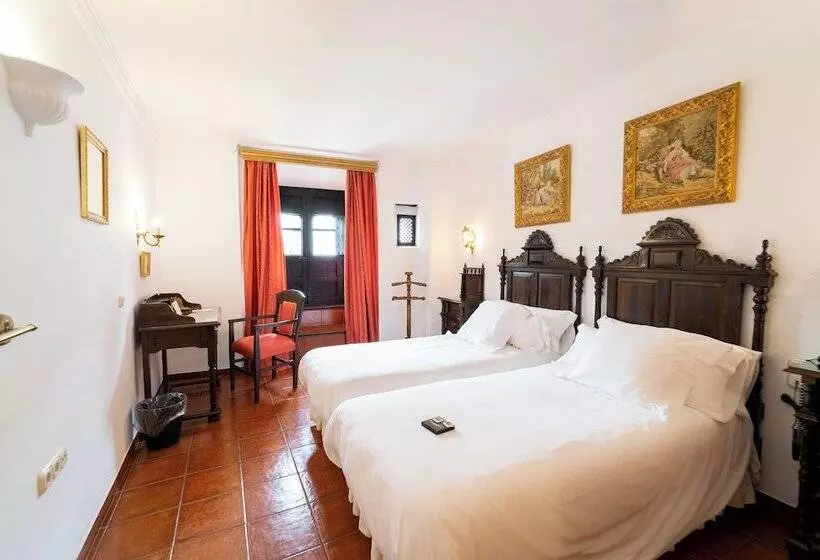 اتاق استاندارد سه نفره, Soho Boutique Palacio San Gabriel