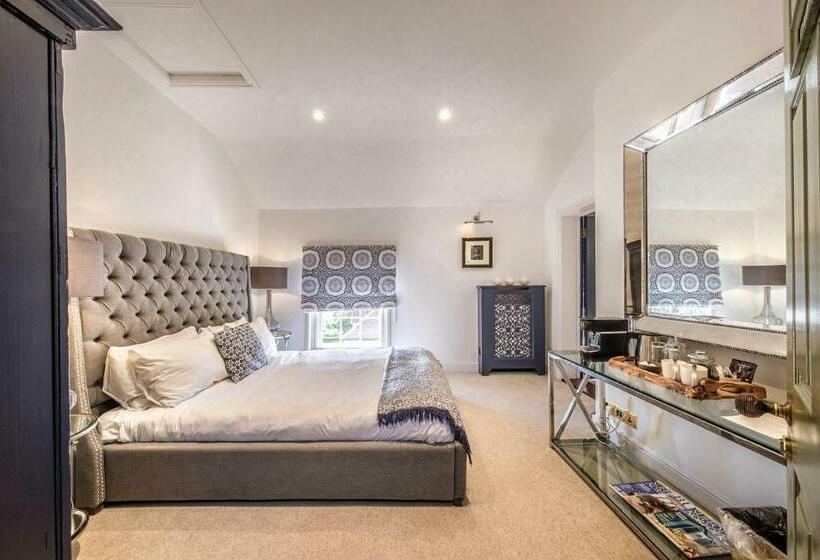 غرفة قياسية, The Black Lion, Long Melford