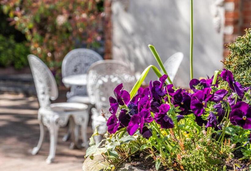 غرفة ديلوكس عائلية, The Black Lion, Long Melford