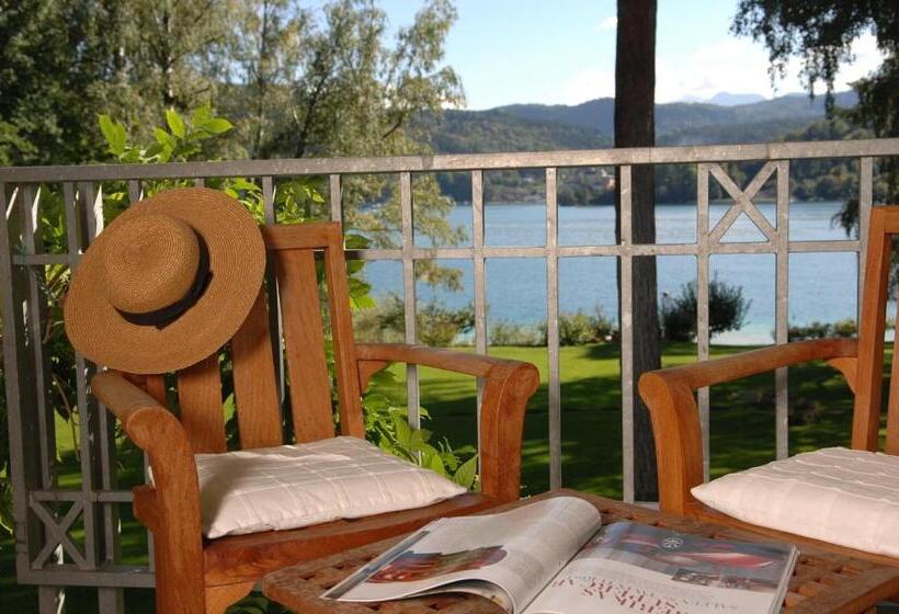 Comfort room with balcony, Villa Rainer