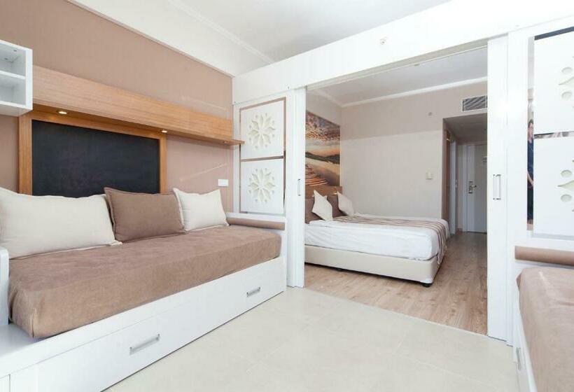 Standard-huone, Holiday Village Türkiye