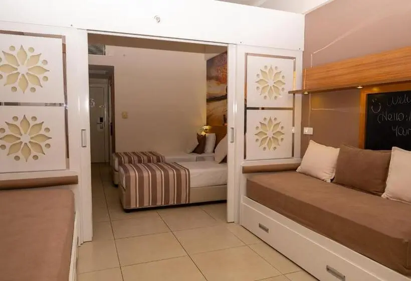 Standard-huone, Holiday Village Türkiye