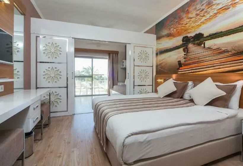 Standard-huone, Holiday Village Türkiye