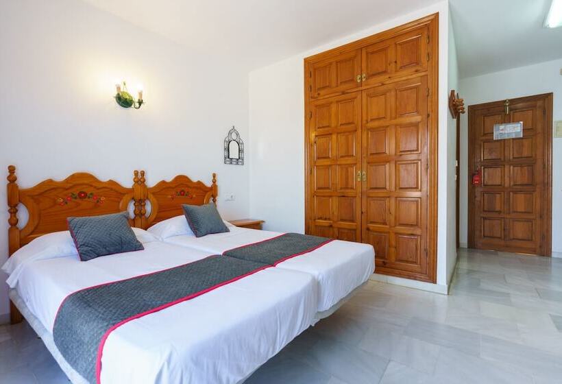 スタンダードスタジオ, Apartamentos Pepe Mesa