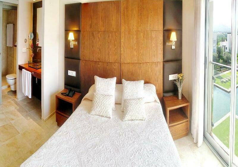 스탠다드 룸, El Plantio Golf Resort