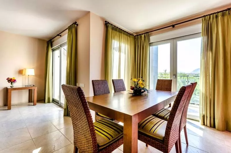 اتاق استاندارد, El Plantio Golf Resort
