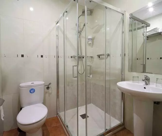 اتاق راحتی, Hostal Las Fuentes