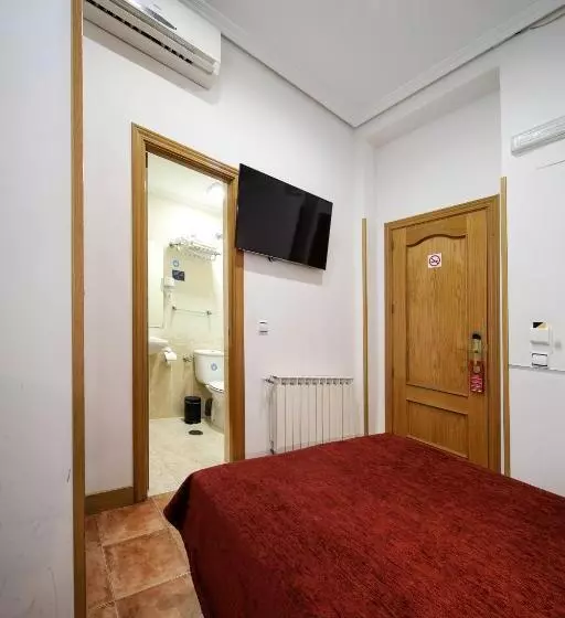اتاق اقتصادی داخلی, Hostal Las Fuentes