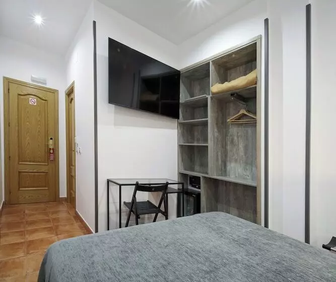 اتاق راحتی, Hostal Las Fuentes
