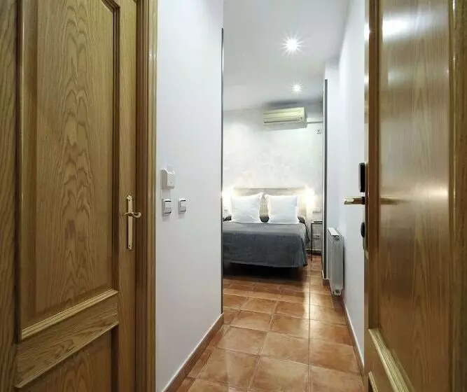 اتاق راحتی, Hostal Las Fuentes