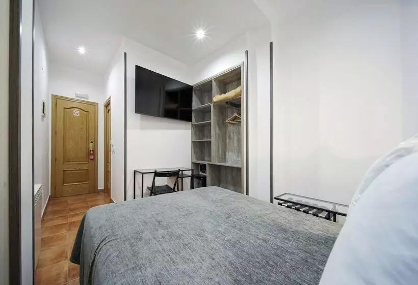اتاق راحتی, Hostal Las Fuentes