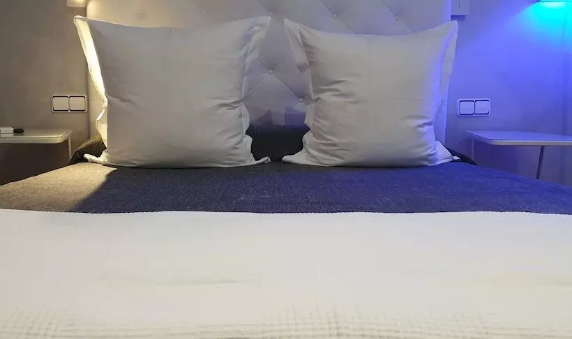 اتاق سوپریور, Hostal Las Fuentes