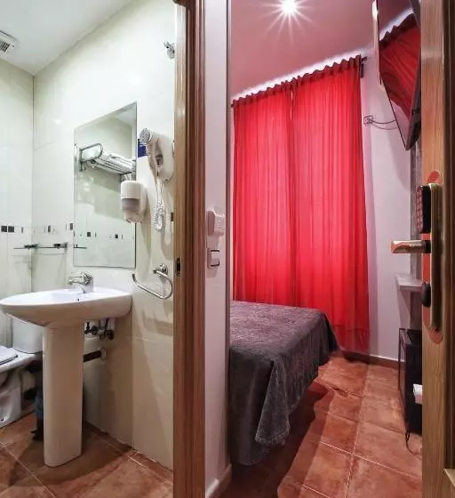 اتاق عادی یک تخته, Hostal Las Fuentes