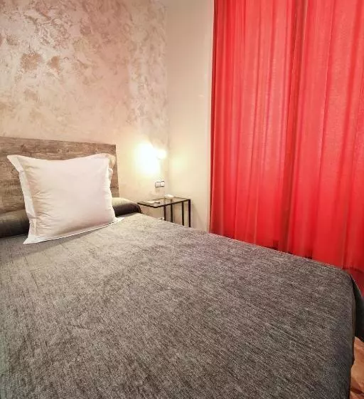 اتاق عادی یک تخته, Hostal Las Fuentes