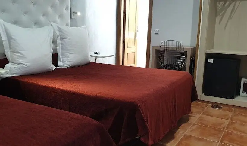 اتاق خانوادگی, Hostal Las Fuentes