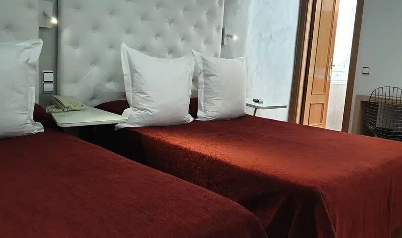 اتاق خانوادگی, Hostal Las Fuentes