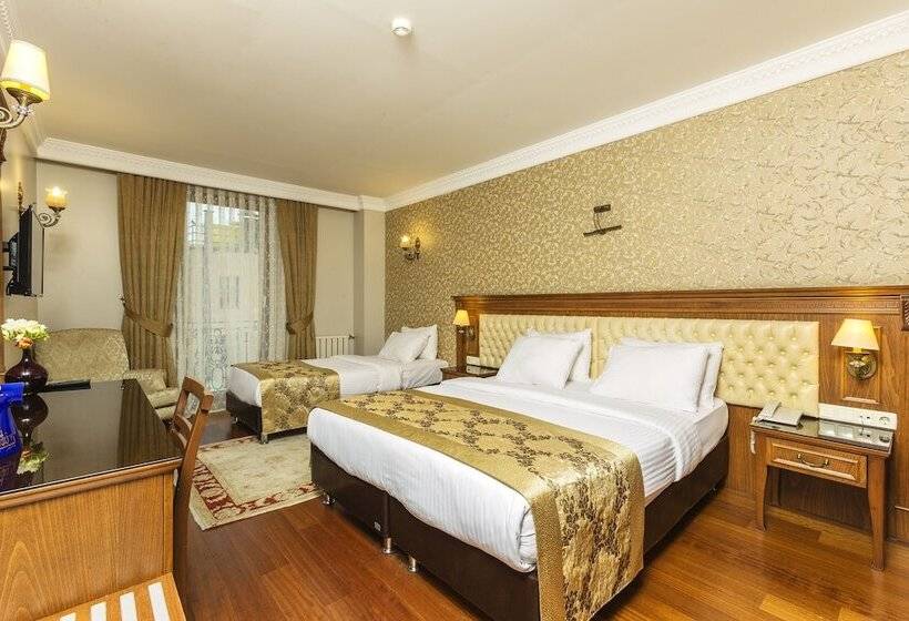 スタンダードトリプルルーム, Acra Hotel Special Category