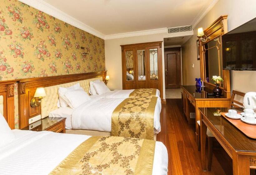 スタンダードトリプルルーム, Acra Hotel Special Category