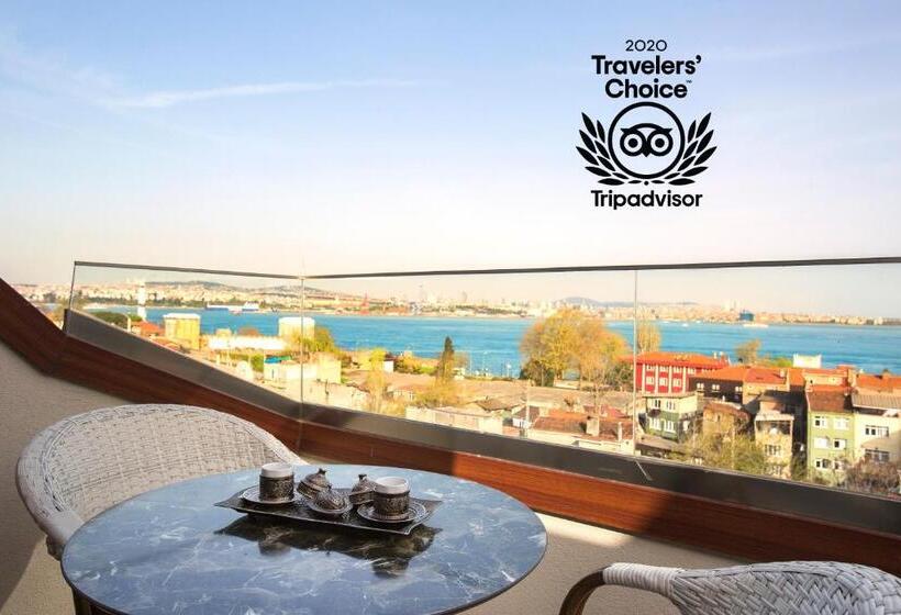 オーシャンビューのスーペリアトリプルルーム, Acra Hotel Special Category