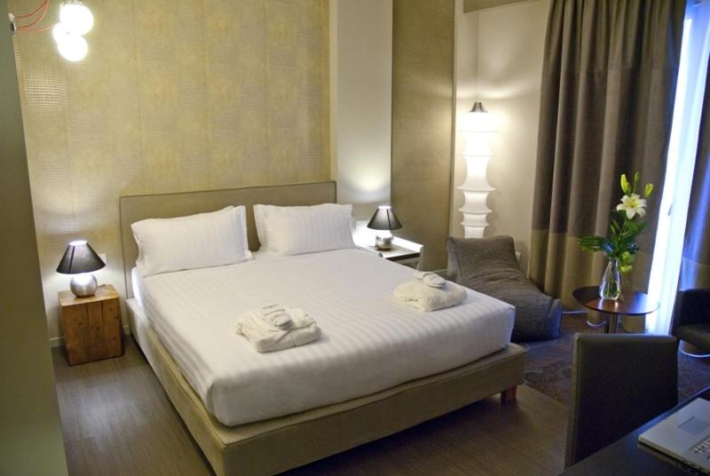 סוויטת ג'וניור, Admiral Park