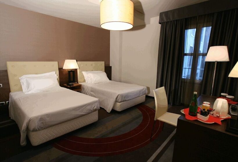 חדר סטנדרט, Admiral Park